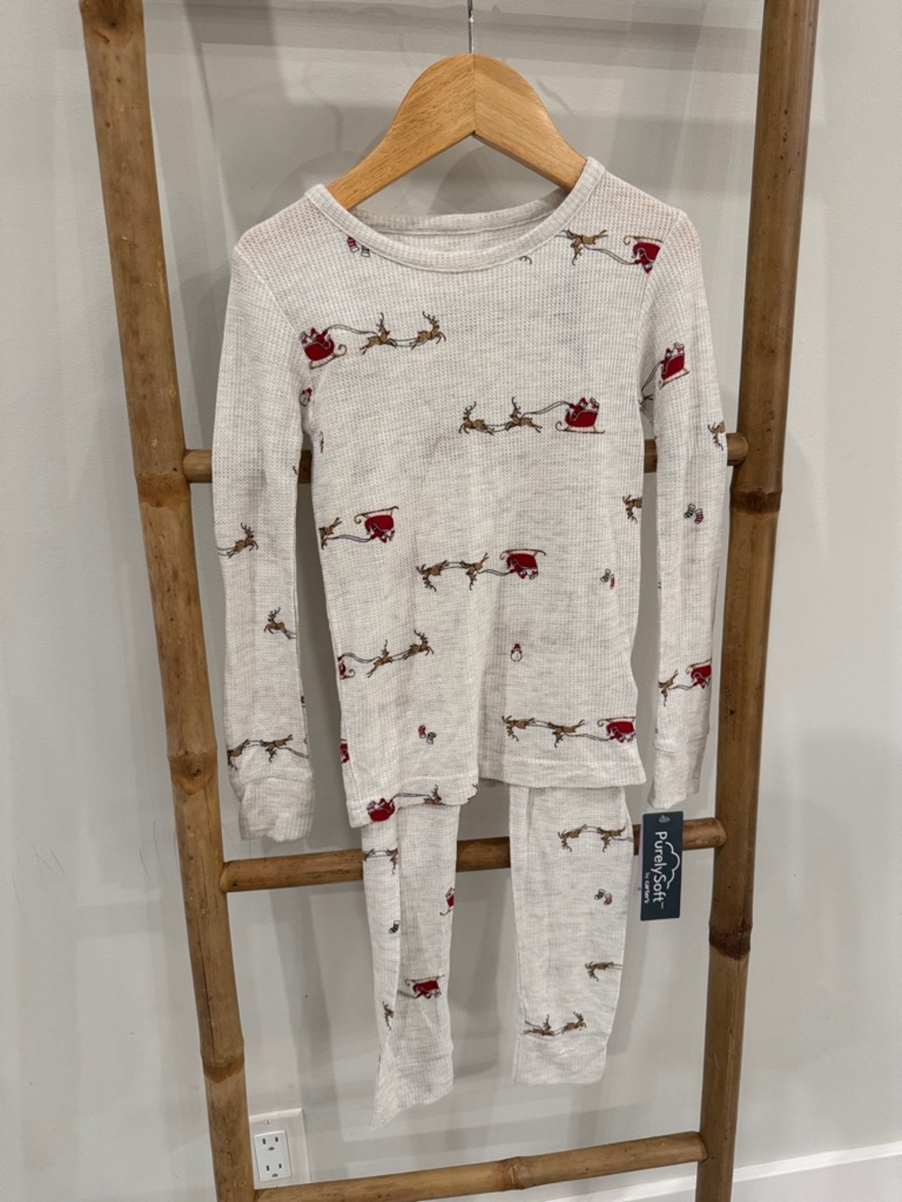 NWT Carter's Cream Long Sleeve Reindeer & Sleigh Pajama Set